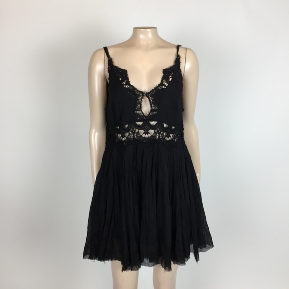 Free People Dresses & Skirts - Free People One Coast to cove dress Crochet ZZ3